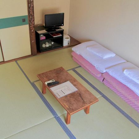 City Pension Tommy Rich Inn Киото Экстерьер фото