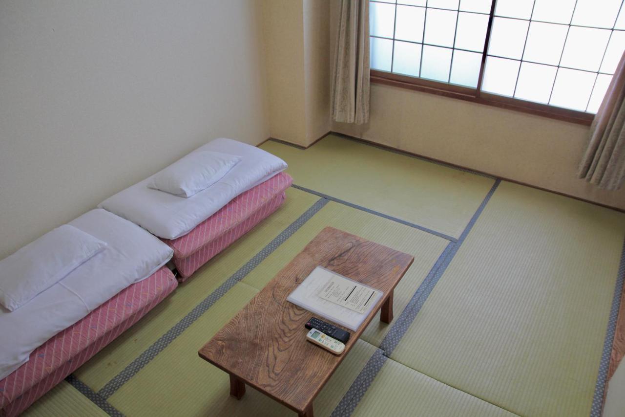 City Pension Tommy Rich Inn Киото Экстерьер фото